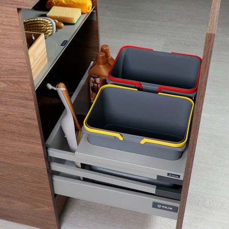 ruchka-dlya-veder-7l9l-plastmassa-grafit-rejs_1392